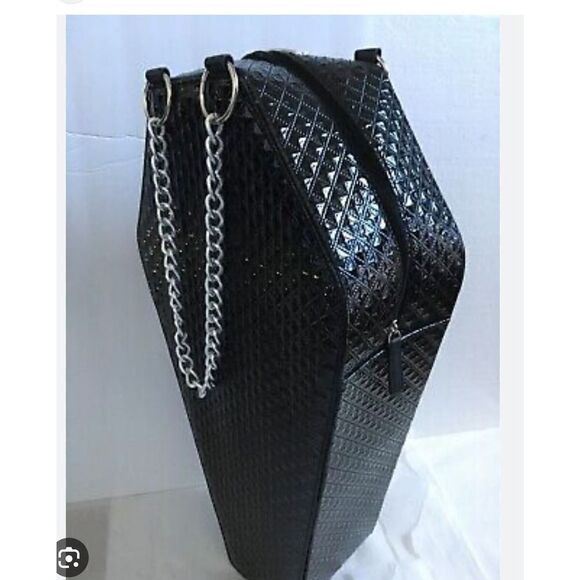 Sold - Picture 2 of 11